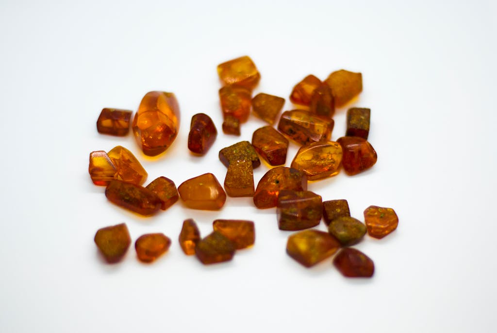 Atelier de fabrication de bijoux en ambre — ShuttleHero