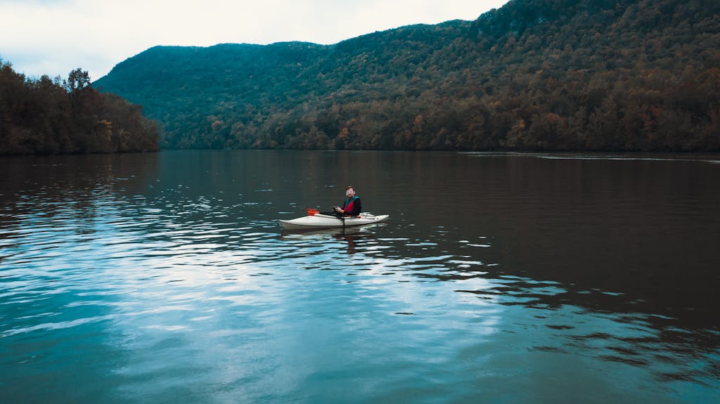 Sortie en kayak en Cachoubie — ShuttleHero
